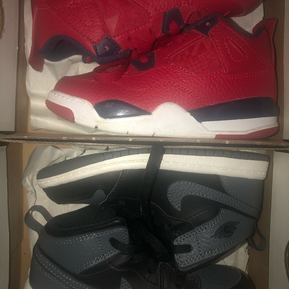 Childrens toddler size 9c shoes